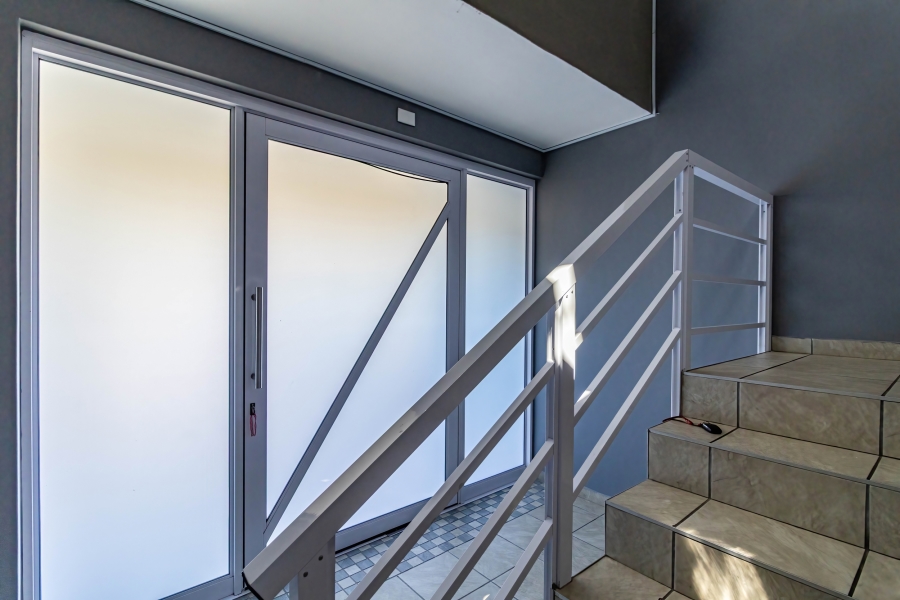 4 Bedroom Property for Sale in Yzerfontein Western Cape